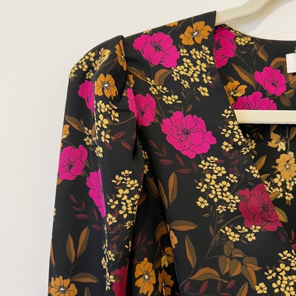 ASTR Blondie Floral Surplice Bodysuit Puff Long Sleeve V-Neck Black S - Picture 7 of 11